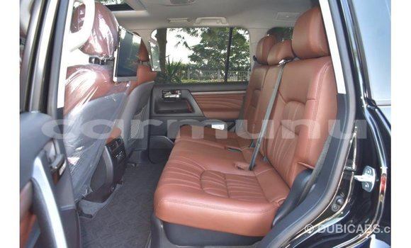 Buy Import Toyota Land Cruiser Black Car in Import - Dubai in Region of Bouenza Buy Import Toyota Land Cruiser Black Car in Import - Dubai in Region of Bouenza