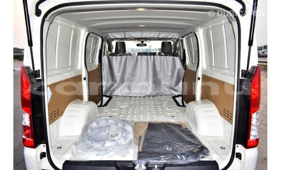 Buy Import Toyota Hiace White Car in Import - Dubai in Region of Bouenza Buy Import Toyota Hiace White Car in Import - Dubai in Region of Bouenza