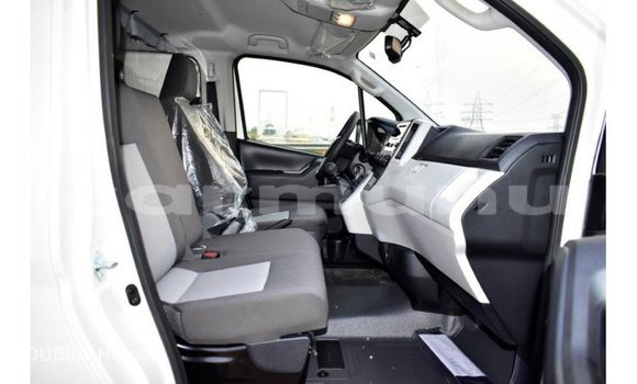 Buy Import Toyota Hiace White Car in Import - Dubai in Region of Bouenza Buy Import Toyota Hiace White Car in Import - Dubai in Region of Bouenza