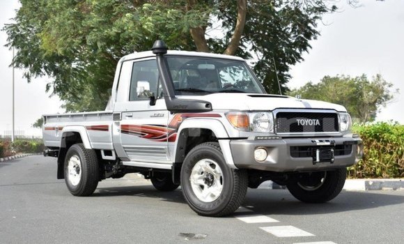 Buy Import Toyota Land Cruiser Other Car in Import - Dubai in Region of Bouenza Buy Import Toyota Land Cruiser Other Car in Import - Dubai in Region of Bouenza
