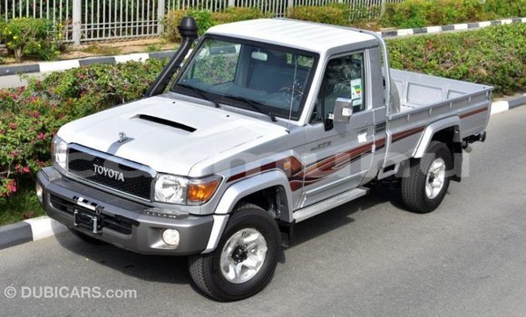 Buy Import Toyota Land Cruiser Other Car in Import - Dubai in Region of Bouenza Buy Import Toyota Land Cruiser Other Car in Import - Dubai in Region of Bouenza