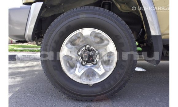 Buy Import Toyota Land Cruiser Beige Car in Import - Dubai in Region of Bouenza Buy Import Toyota Land Cruiser Beige Car in Import - Dubai in Region of Bouenza