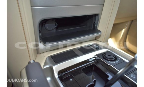 Buy Import Toyota Land Cruiser White Car in Import - Dubai in Region of Bouenza Buy Import Toyota Land Cruiser White Car in Import - Dubai in Region of Bouenza