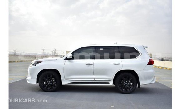 Buy Import Lexus LX White Car in Import - Dubai in Region of Bouenza Buy Import Lexus LX White Car in Import - Dubai in Region of Bouenza