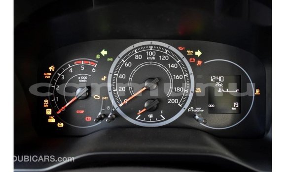 Buy Import Toyota Hiace White Car in Import - Dubai in Region of Bouenza Buy Import Toyota Hiace White Car in Import - Dubai in Region of Bouenza