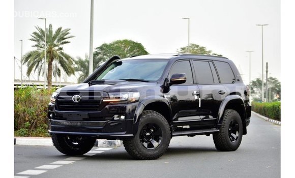 Buy Import Toyota Land Cruiser Black Car in Import - Dubai in Region of Bouenza Buy Import Toyota Land Cruiser Black Car in Import - Dubai in Region of Bouenza
