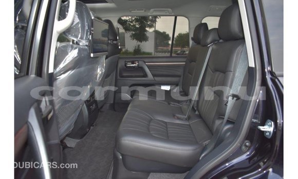 Buy Import Toyota Land Cruiser Black Car in Import - Dubai in Region of Bouenza Buy Import Toyota Land Cruiser Black Car in Import - Dubai in Region of Bouenza