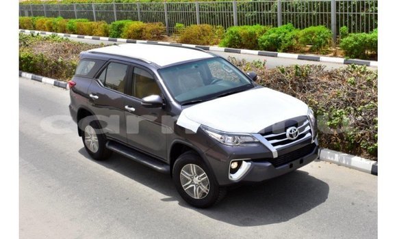 Buy Import Toyota Fortuner Other Car in Import - Dubai in Region of Bouenza Buy Import Toyota Fortuner Other Car in Import - Dubai in Region of Bouenza