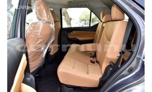 Buy Import Toyota Fortuner Other Car in Import - Dubai in Region of Bouenza Buy Import Toyota Fortuner Other Car in Import - Dubai in Region of Bouenza