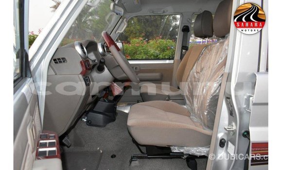 Buy Import Toyota Land Cruiser Other Car in Import - Dubai in Region of Bouenza Buy Import Toyota Land Cruiser Other Car in Import - Dubai in Region of Bouenza