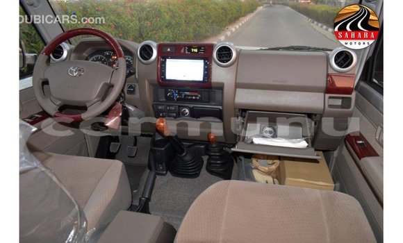 Buy Import Toyota Land Cruiser Other Car in Import - Dubai in Region of Bouenza Buy Import Toyota Land Cruiser Other Car in Import - Dubai in Region of Bouenza