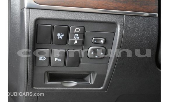 Buy Import Toyota Land Cruiser Other Car in Import - Dubai in Region of Bouenza Buy Import Toyota Land Cruiser Other Car in Import - Dubai in Region of Bouenza