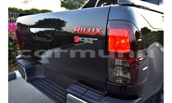 Buy Import Toyota Hilux Black Car in Import - Dubai in Region of Bouenza Buy Import Toyota Hilux Black Car in Import - Dubai in Region of Bouenza