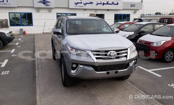 Buy Import Toyota Fortuner Other Car in Import - Dubai in Region of Bouenza Buy Import Toyota Fortuner Other Car in Import - Dubai in Region of Bouenza