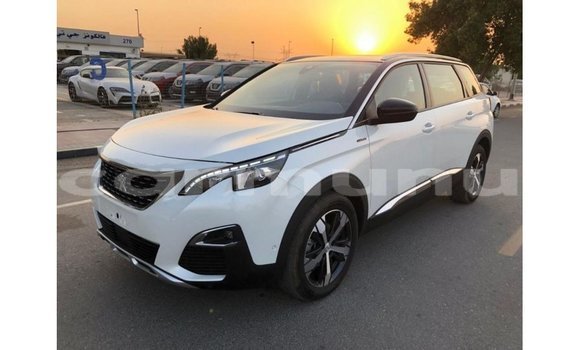 Acheter Import Voiture Peugeot 5008 Blanc à Import - Dubai, Région de la Bouenza