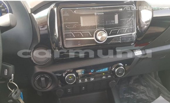 Acheter Import Voiture Toyota Hilux Bleu à Import - Dubai, Région de la Bouenza Acheter Import Voiture Toyota Hilux Bleu à Import - Dubai, Région de la Bouenza