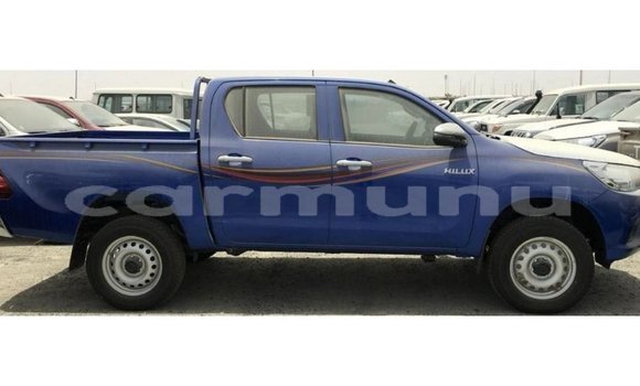 Acheter Import Voiture Toyota Hilux Bleu à Import - Dubai, Région de la Bouenza Acheter Import Voiture Toyota Hilux Bleu à Import - Dubai, Région de la Bouenza