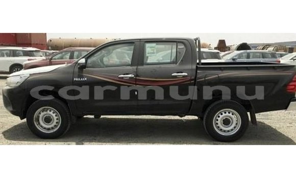 Buy Import Toyota Hilux Black Car in Import - Dubai in Region of Bouenza Buy Import Toyota Hilux Black Car in Import - Dubai in Region of Bouenza