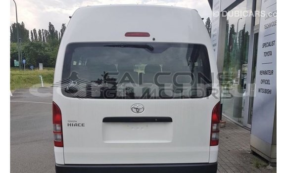 Buy Import Toyota Hiace White Car in Import - Dubai in Region of Bouenza Buy Import Toyota Hiace White Car in Import - Dubai in Region of Bouenza