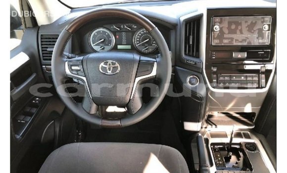 Buy Import Toyota Land Cruiser Black Car in Import - Dubai in Region of Bouenza Buy Import Toyota Land Cruiser Black Car in Import - Dubai in Region of Bouenza