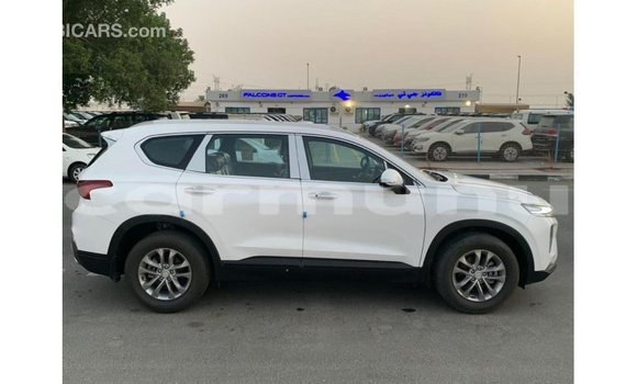 Buy Import Hyundai Santa Fe White Car in Import - Dubai in Region of Bouenza Buy Import Hyundai Santa Fe White Car in Import - Dubai in Region of Bouenza