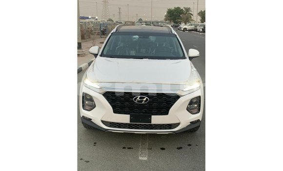 Buy Import Hyundai Santa Fe White Car in Import - Dubai in Region of Bouenza Buy Import Hyundai Santa Fe White Car in Import - Dubai in Region of Bouenza