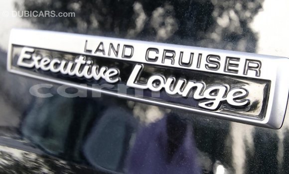 Buy Import Toyota Land Cruiser Other Car in Import - Dubai in Region of Bouenza Buy Import Toyota Land Cruiser Other Car in Import - Dubai in Region of Bouenza