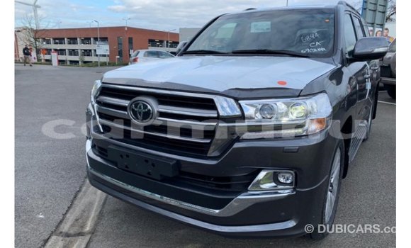 Buy Import Toyota Land Cruiser Other Car in Import - Dubai in Region of Bouenza Buy Import Toyota Land Cruiser Other Car in Import - Dubai in Region of Bouenza