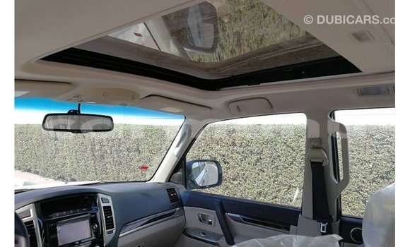 Buy Import Mitsubishi Pajero White Car in Import - Dubai in Region of Bouenza Buy Import Mitsubishi Pajero White Car in Import - Dubai in Region of Bouenza