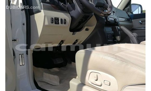 Buy Import Mitsubishi Pajero White Car in Import - Dubai in Region of Bouenza Buy Import Mitsubishi Pajero White Car in Import - Dubai in Region of Bouenza