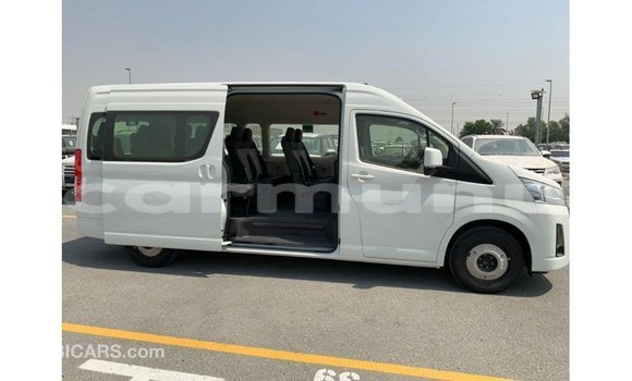Buy Import Toyota Hiace White Car in Import - Dubai in Region of Bouenza Buy Import Toyota Hiace White Car in Import - Dubai in Region of Bouenza
