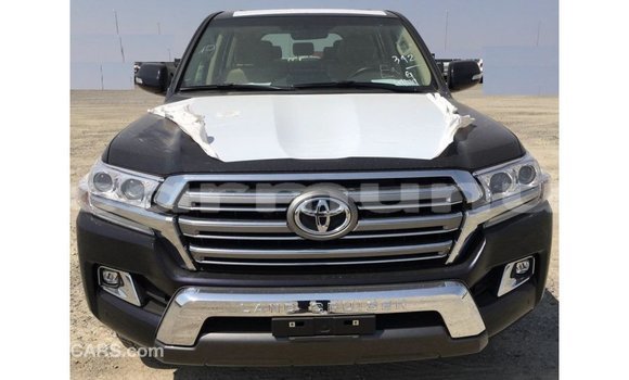 Buy Import Toyota Land Cruiser Black Car in Import - Dubai in Region of Bouenza Buy Import Toyota Land Cruiser Black Car in Import - Dubai in Region of Bouenza