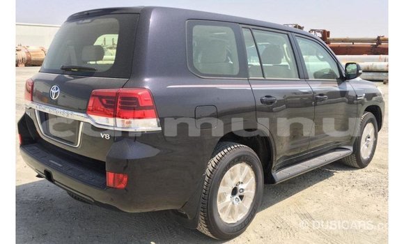 Buy Import Toyota Land Cruiser Black Car in Import - Dubai in Region of Bouenza Buy Import Toyota Land Cruiser Black Car in Import - Dubai in Region of Bouenza