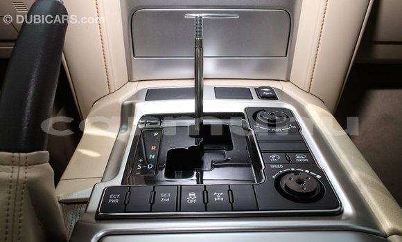 Acheter Import Voiture Toyota Land Cruiser Noir à Import - Dubai, Région de la Bouenza Acheter Import Voiture Toyota Land Cruiser Noir à Import - Dubai, Région de la Bouenza