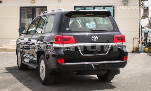 Acheter Import Voiture Toyota Land Cruiser Noir à Import - Dubai, Région de la Bouenza Acheter Import Voiture Toyota Land Cruiser Noir à Import - Dubai, Région de la Bouenza