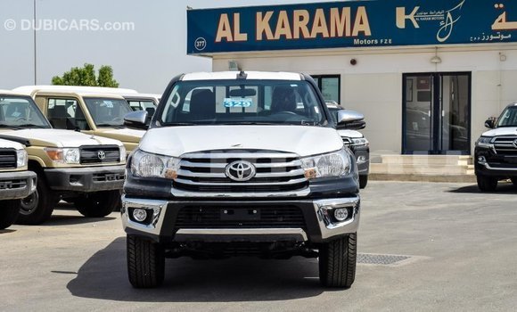 Acheter Import Voiture Toyota Hilux Noir à Import - Dubai, Région de la Bouenza Acheter Import Voiture Toyota Hilux Noir à Import - Dubai, Région de la Bouenza