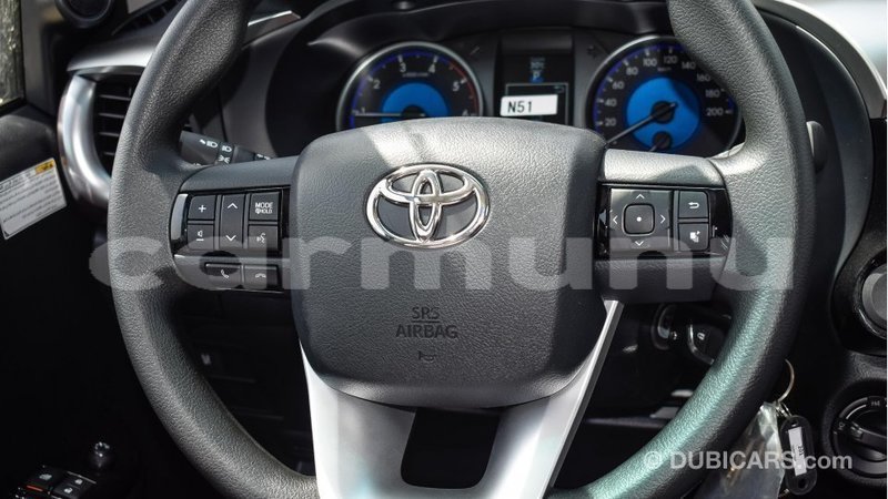 Big with watermark toyota hilux r%c3%a9gion de la bouenza import dubai 2351