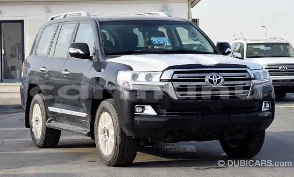 Acheter Import Voiture Toyota Land Cruiser Noir à Import - Dubai, Région de la Bouenza Acheter Import Voiture Toyota Land Cruiser Noir à Import - Dubai, Région de la Bouenza