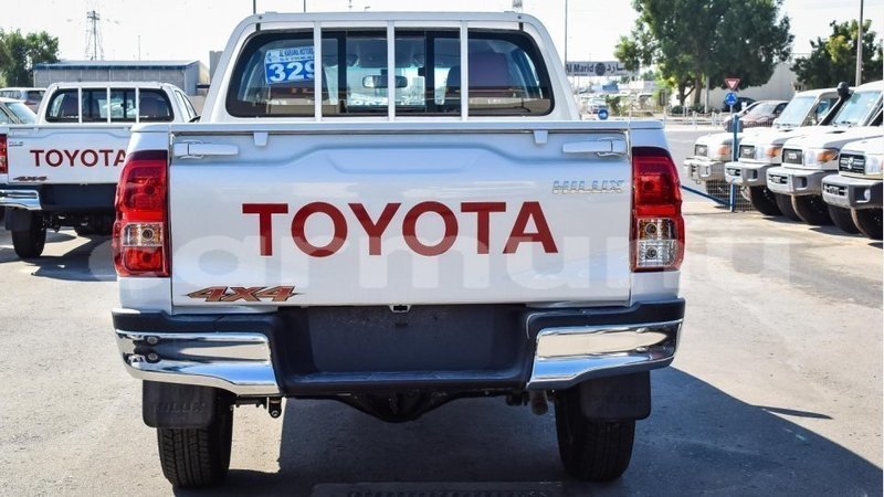 Big with watermark toyota hilux r%c3%a9gion de la bouenza import dubai 2354