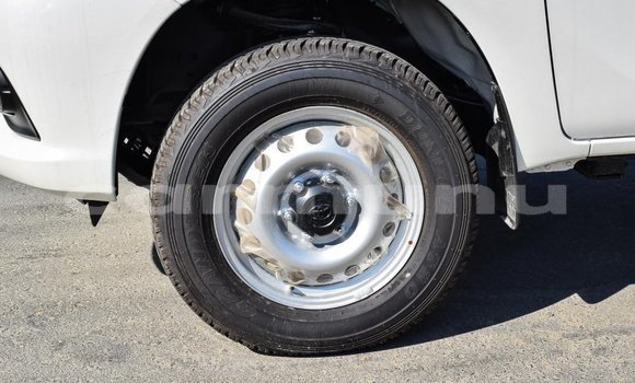 Acheter Import Voiture Toyota Hilux Blanc à Import - Dubai, Région de la Bouenza Acheter Import Voiture Toyota Hilux Blanc à Import - Dubai, Région de la Bouenza