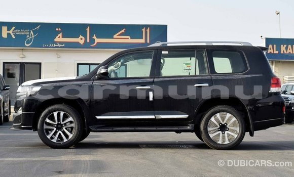 Acheter Import Voiture Toyota Land Cruiser Noir à Import - Dubai, Région de la Bouenza Acheter Import Voiture Toyota Land Cruiser Noir à Import - Dubai, Région de la Bouenza