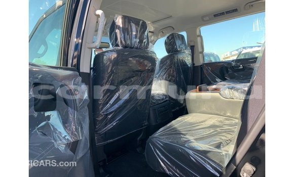 Acheter Import Voiture Infiniti Q Noir à Import - Dubai, Région de la Bouenza Acheter Import Voiture Infiniti Q Noir à Import - Dubai, Région de la Bouenza