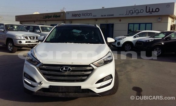 Acheter Neuf Voiture Hyundai Tucson Blanc à Import - Dubai, Région de la Bouenza Acheter Neuf Voiture Hyundai Tucson Blanc à Import - Dubai, Région de la Bouenza