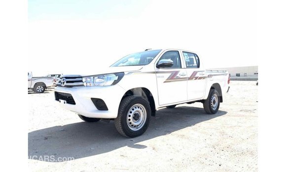 Acheter Neuf Voiture Mitsubishi L200 Blanc à Import - Dubai, Région de la Bouenza Acheter Neuf Voiture Mitsubishi L200 Blanc à Import - Dubai, Région de la Bouenza