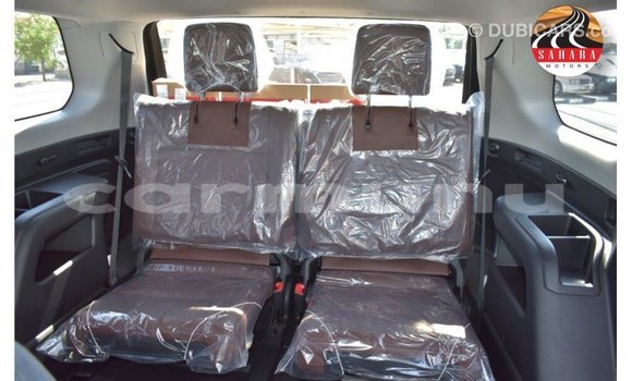 Buy Import Toyota HiAce Black Truck in Import - Dubai in Region of Bouenza Buy Import Toyota HiAce Black Truck in Import - Dubai in Region of Bouenza