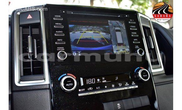 Buy Import Toyota Granvia White Car in Import - Dubai in Region of Bouenza Buy Import Toyota Granvia White Car in Import - Dubai in Region of Bouenza