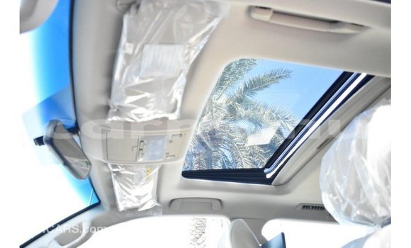 Buy Import Toyota Land Cruiser White Car in Import - Dubai in Region of Bouenza Buy Import Toyota Land Cruiser White Car in Import - Dubai in Region of Bouenza