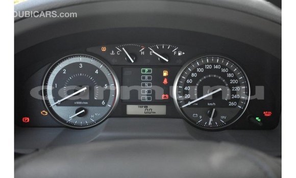 Buy Import Toyota Land Cruiser White Car in Import - Dubai in Region of Bouenza Buy Import Toyota Land Cruiser White Car in Import - Dubai in Region of Bouenza
