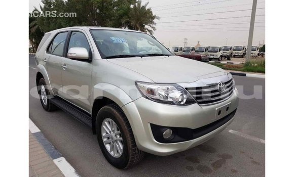 Buy Import Toyota Fortuner Other Car in Import - Dubai in Region of Bouenza Buy Import Toyota Fortuner Other Car in Import - Dubai in Region of Bouenza