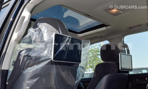 Acheter Import Voiture Toyota Land Cruiser Noir à Import - Dubai, Région de la Bouenza Acheter Import Voiture Toyota Land Cruiser Noir à Import - Dubai, Région de la Bouenza